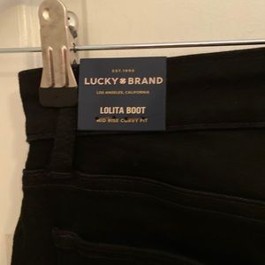 Brand new boot cut lucky jeans